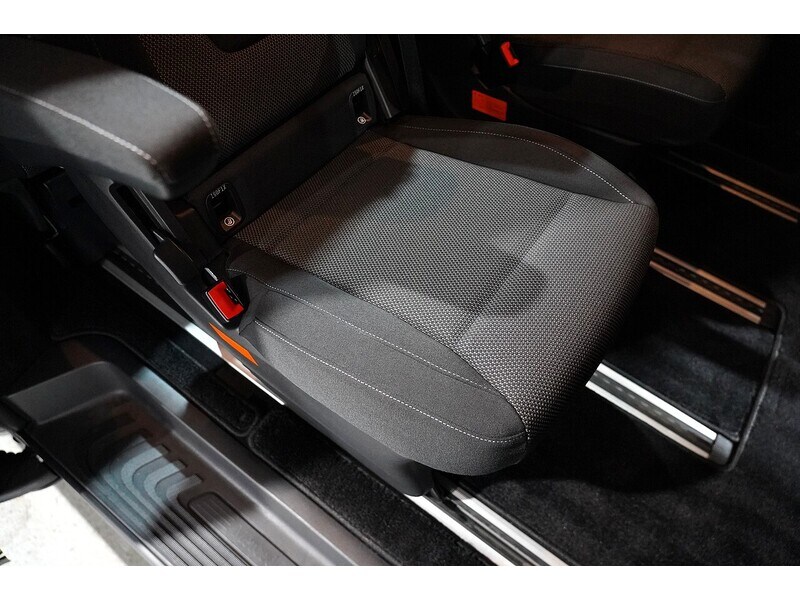 Used Mercedes-Benz V-Class for sale - 77565836: Photo 68