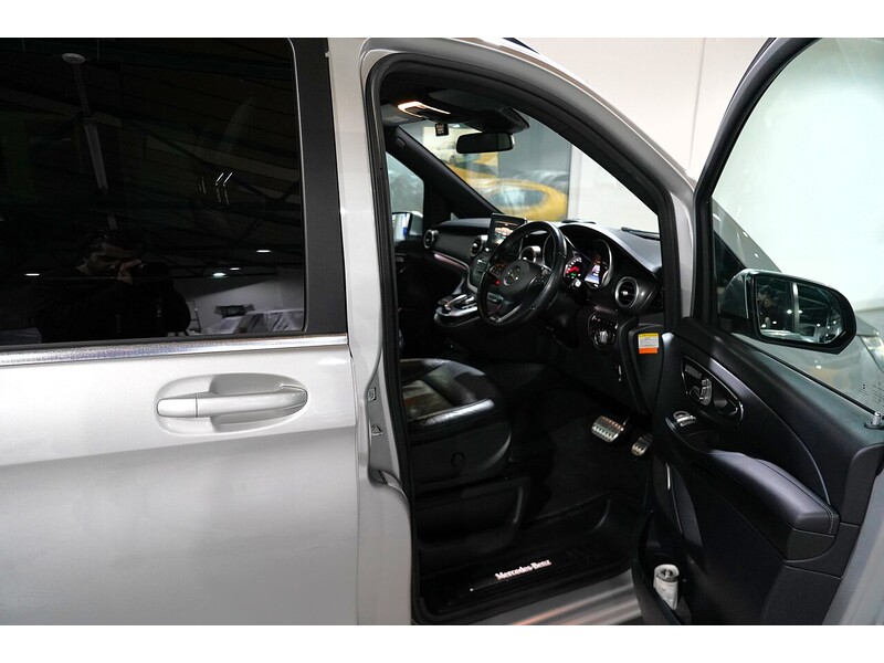 Used Mercedes-Benz V-Class for sale - 76490296: Photo 43