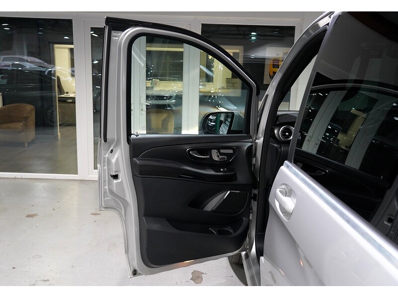 Used Mercedes-Benz V-Class for sale - 76490296: Photo 46