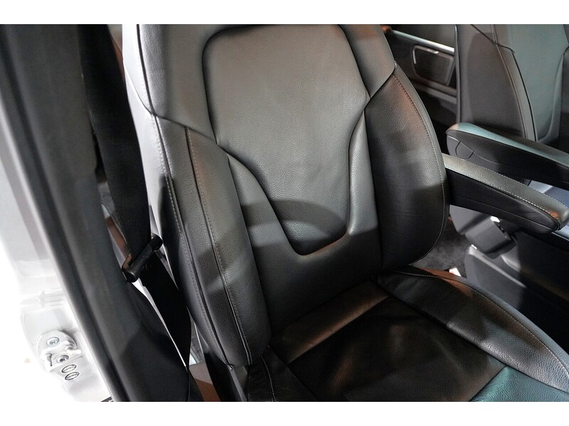 Used Mercedes-Benz V-Class for sale - 76490296: Photo 53