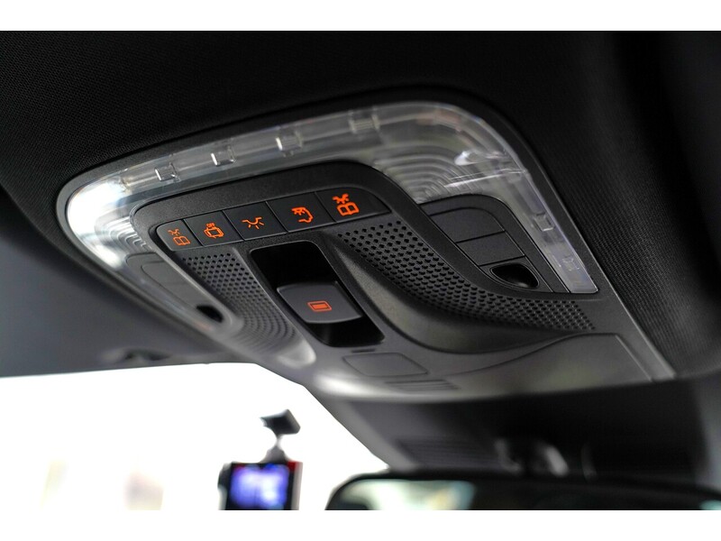 Used Mercedes-Benz V-Class for sale - 76401819: Photo 91