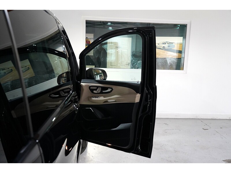 Used Mercedes-Benz V-Class for sale - 76490274: Photo 46