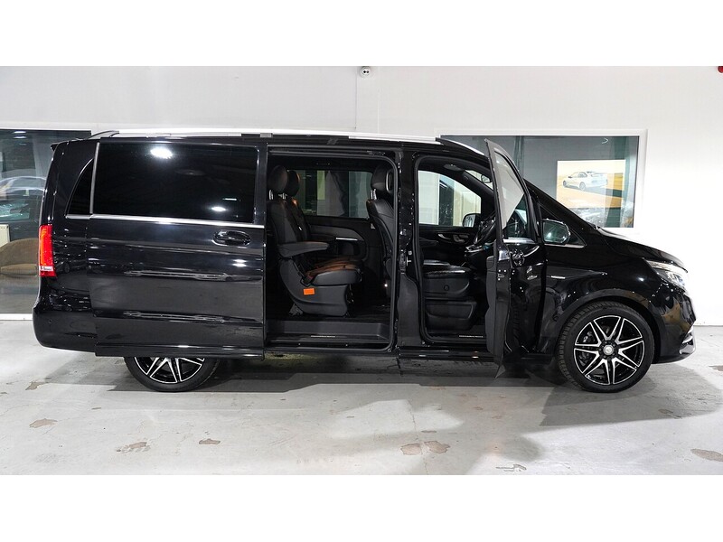 Used Mercedes-Benz V-Class for sale - 76553635: Photo 11