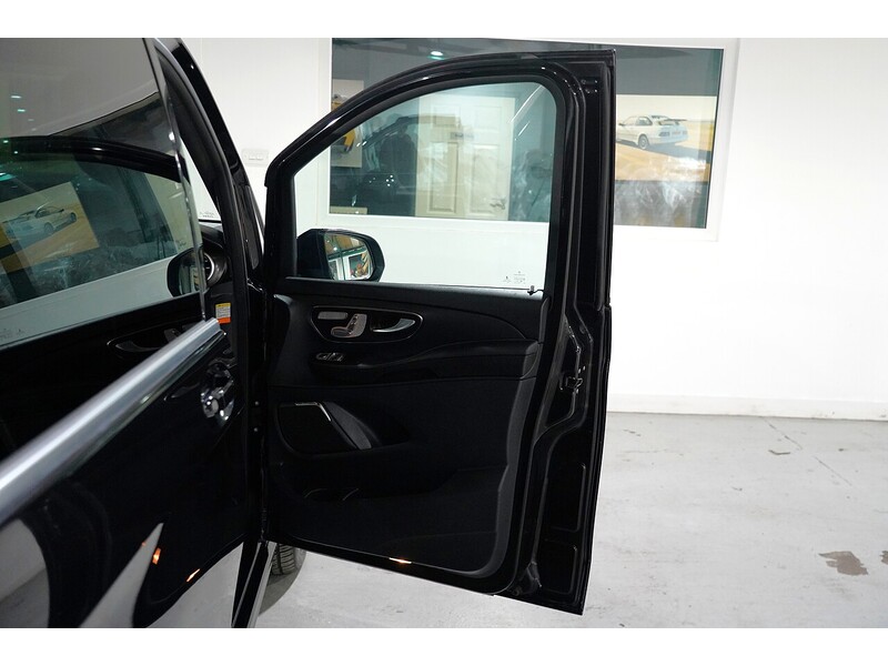 Used Mercedes-Benz V-Class for sale - 76553635: Photo 35