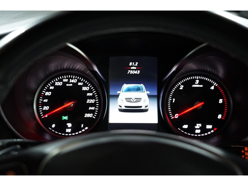 Used Mercedes-Benz V-Class for sale - 76553635: Photo 74