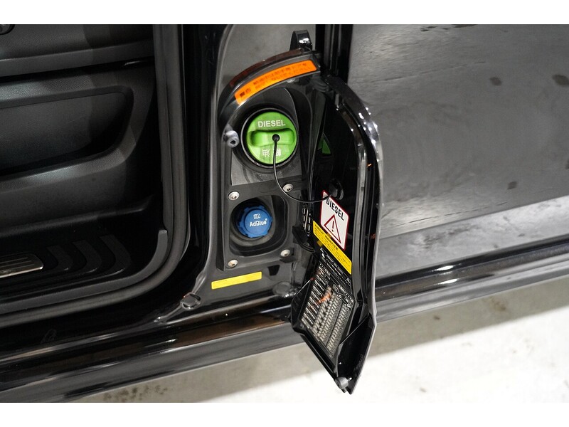 Used Mercedes-Benz V-Class for sale - 76553635: Photo 97