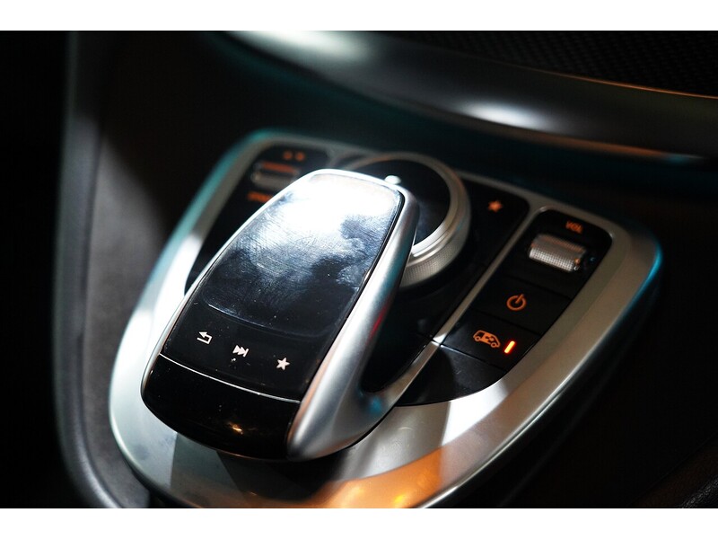 Used Mercedes-Benz V-Class for sale - 78134698: Photo 77