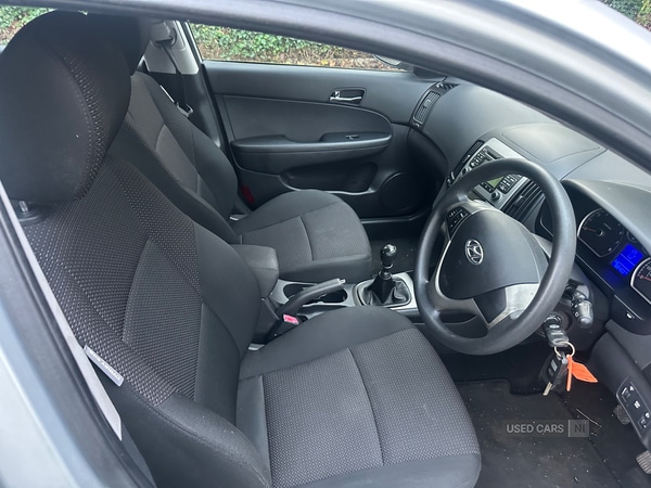 Used Hyundai i30 2010 for sale - 76953632: Photo 5