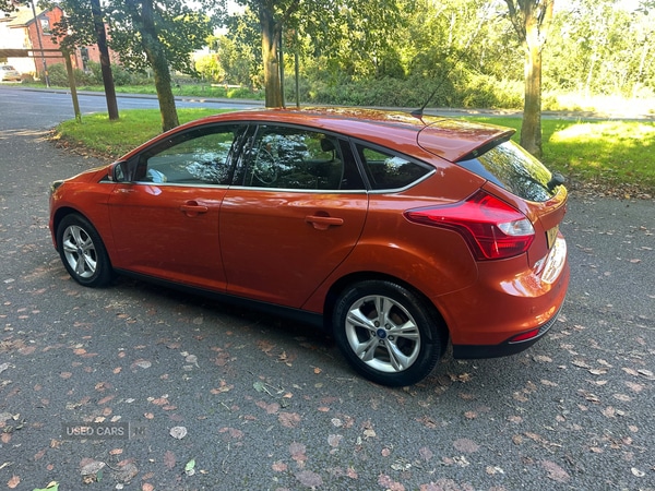 Used Ford Focus 2011 for sale - 76043522: Photo 3