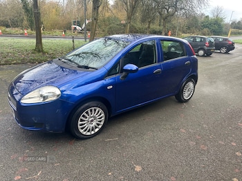 Used Fiat Grande Punto 2009 for sale - 76729607: Photo