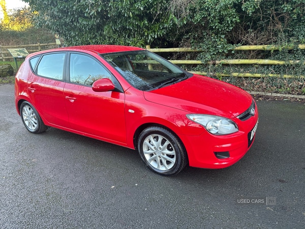 Used Hyundai i30 2010 for sale - 73565109: Photo 1