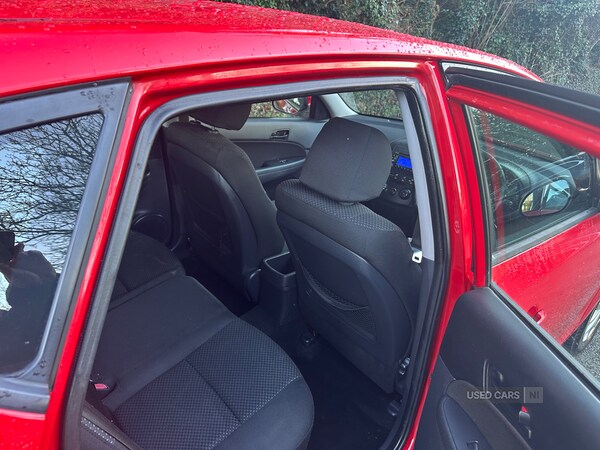 Used Hyundai i30 2010 for sale - 73565109: Photo 5