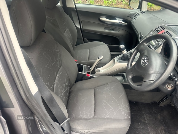Used Toyota Auris 2010 for sale - 77647349: Photo 6
