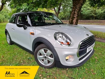 Used MINI Hatch 2017 for sale - 79675941: Photo