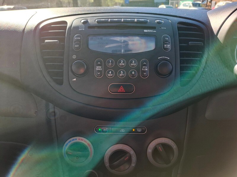 Used Hyundai i10 2011 for sale - 78111523: Photo 15