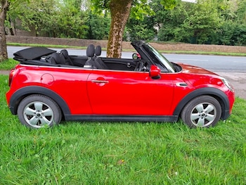 Used MINI Convertible 2018 for sale - 78525828: Photo