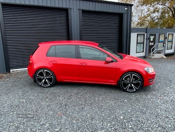 Used Volkswagen Golf 2015 for sale - 76513846: Photo