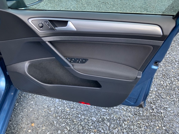 Used Volkswagen Golf 2015 for sale - 77345951: Photo 6