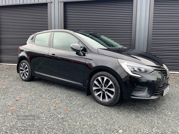 Used Renault Clio 2021 for sale - 76486226: Photo 1