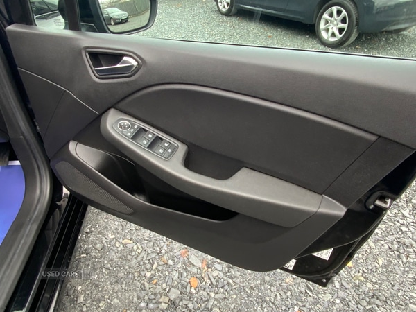 Used Renault Clio 2021 for sale - 76486226: Photo 5