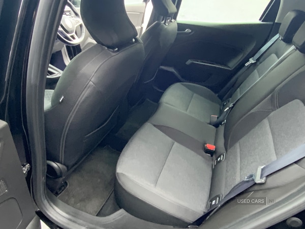 Used Renault Clio 2021 for sale - 76486226: Photo 9