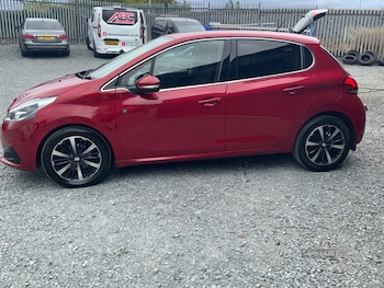 Used Peugeot 208 2019 for sale - 79534007: Photo