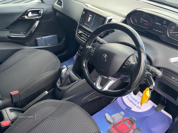 Used Peugeot 208 2017 for sale - 76500226: Photo 6