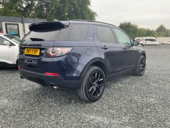Used Land Rover Discovery Sport 2017 for sale - 74946613: Photo