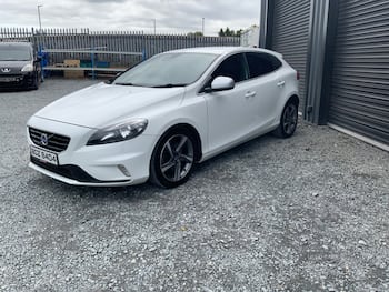 Used Volvo V40 2016 for sale - 79688739: Photo