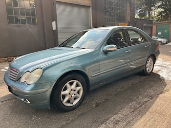 Used Mercedes-Benz C Class 2003 for sale - 79504525: Photo