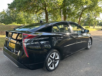 Used Toyota Prius 2016 for sale - 78340940: Photo