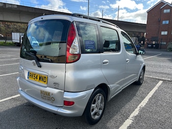 Used Toyota Yaris Verso 2004 for sale - 78532535: Photo
