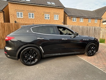 Used Maserati Levante 2018 for sale - 79240660: Photo