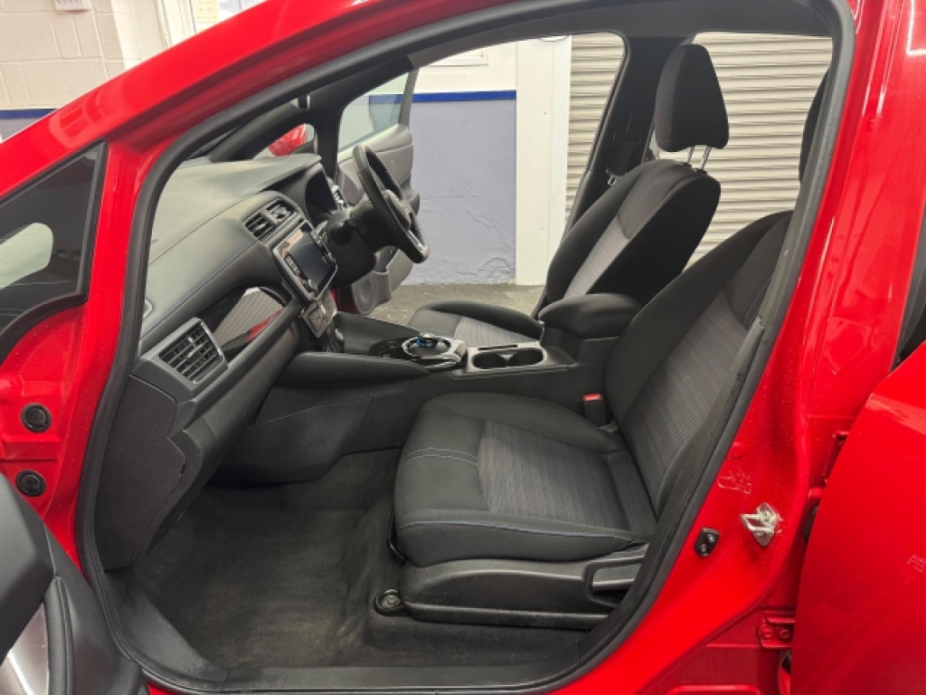 Used Nissan Leaf 2023 for sale - 76497654: Photo 20