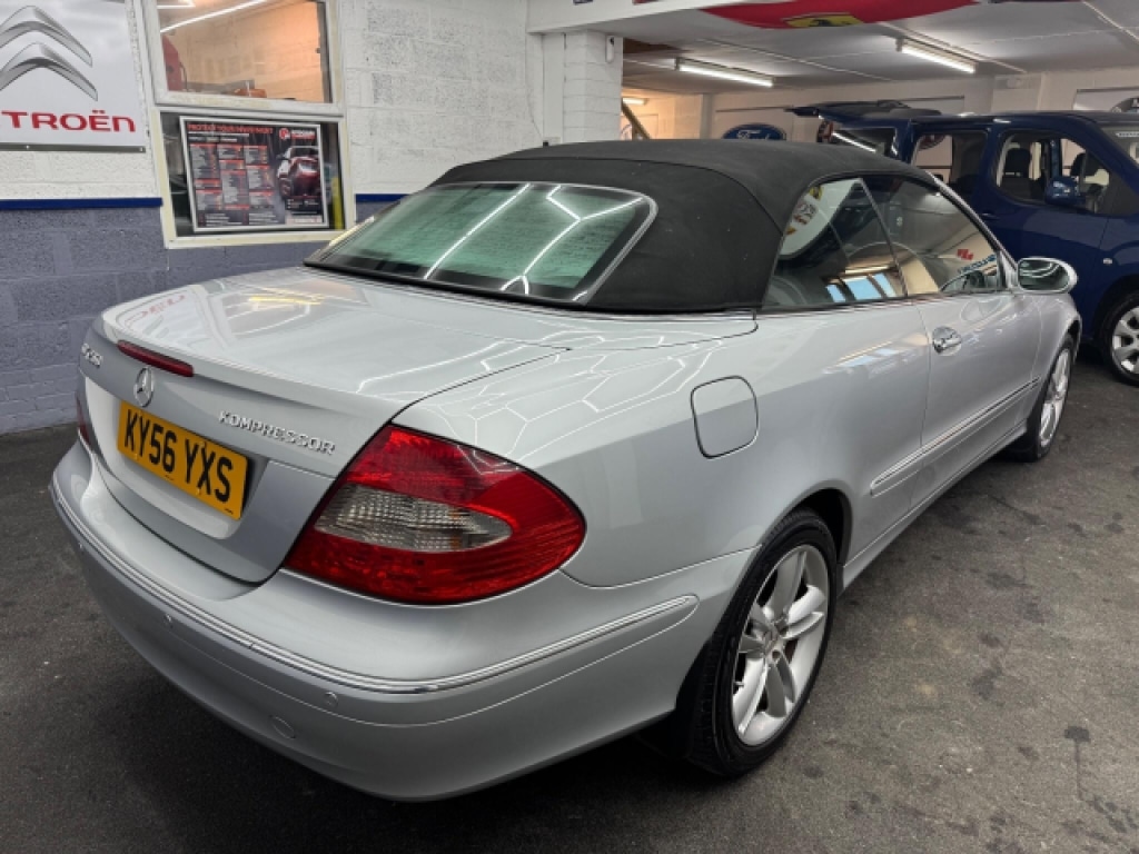 Used Mercedes-Benz CLK 2006 for sale - 76726081: Photo 12