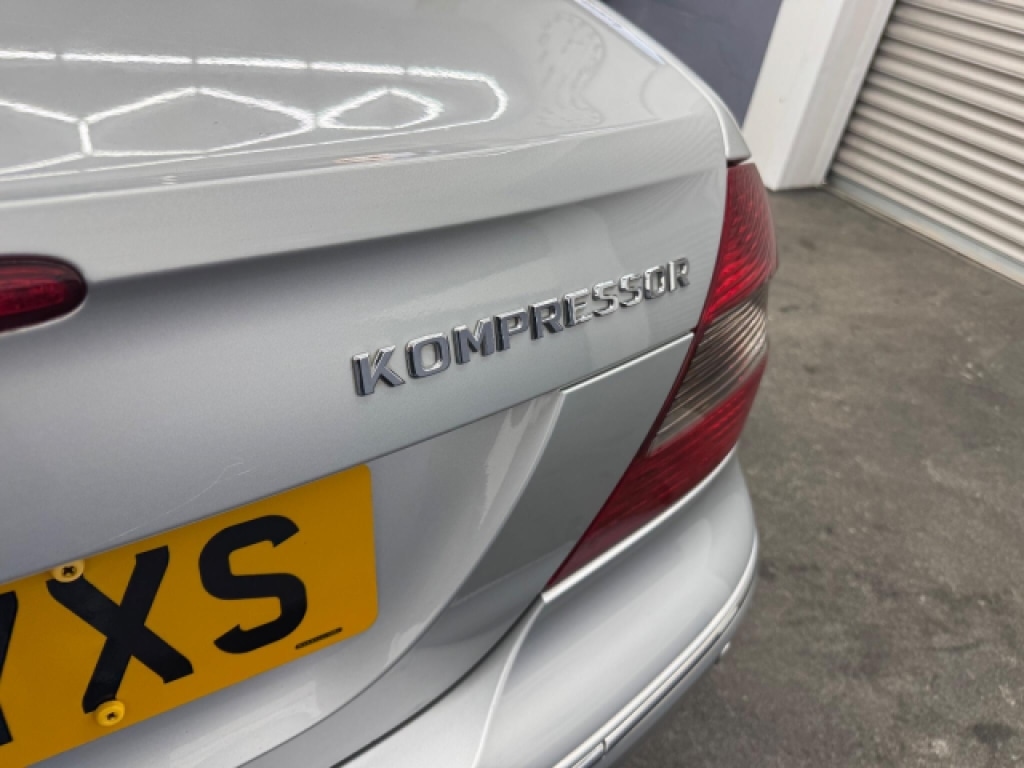 Used Mercedes-Benz CLK 2006 for sale - 76726081: Photo 16