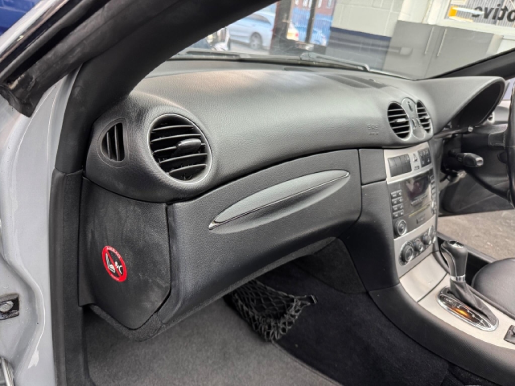 Used Mercedes-Benz CLK 2006 for sale - 76726081: Photo 19