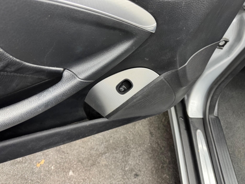 Used Mercedes-Benz CLK 2006 for sale - 76726081: Photo 20