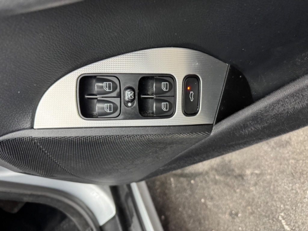 Used Mercedes-Benz CLK 2006 for sale - 76726081: Photo 22