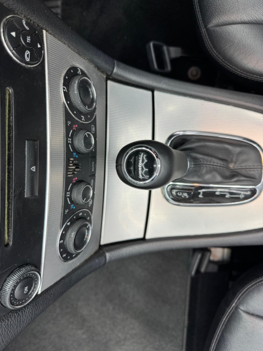 Used Mercedes-Benz CLK 2006 for sale - 76726081: Photo 29