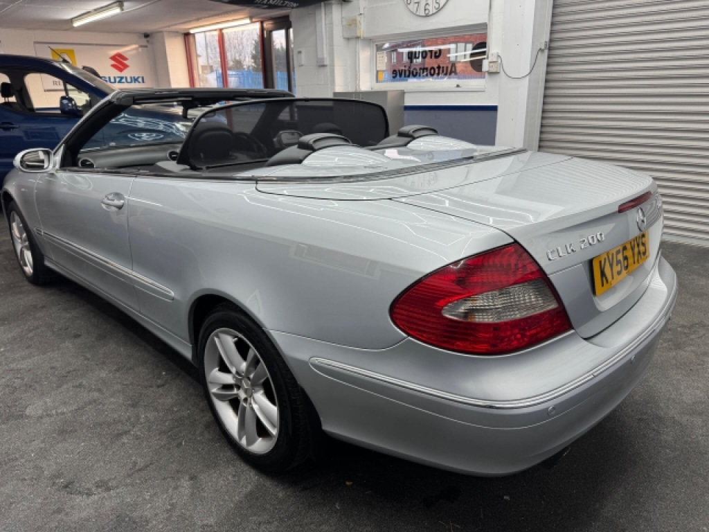 Used Mercedes-Benz CLK 2006 for sale - 76726081: Photo 4