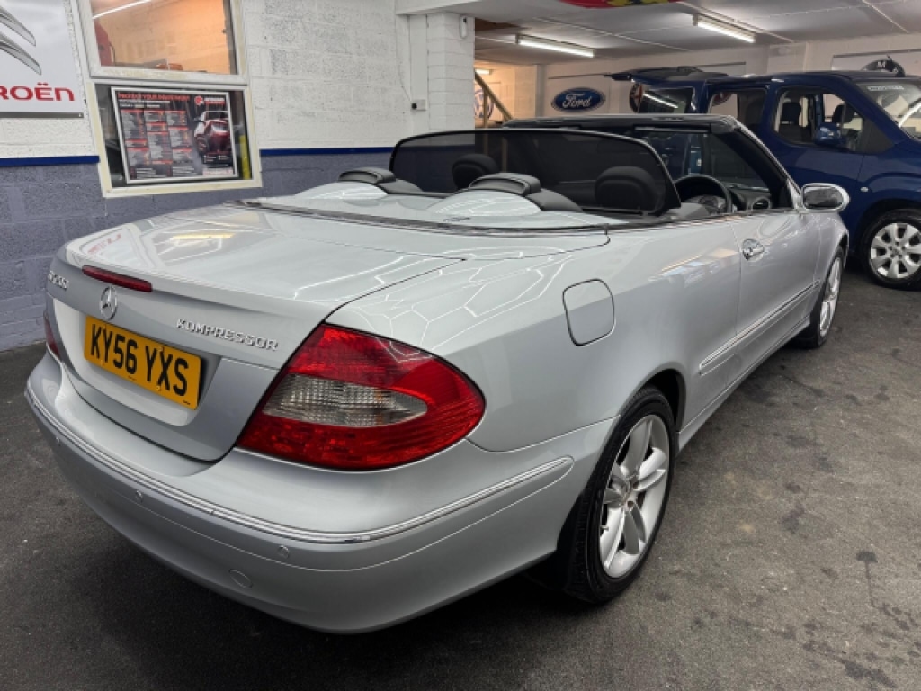 Used Mercedes-Benz CLK 2006 for sale - 76726081: Photo 5