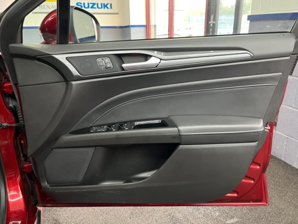 Used Ford Mondeo 2019 for sale - 76320822: Photo 37