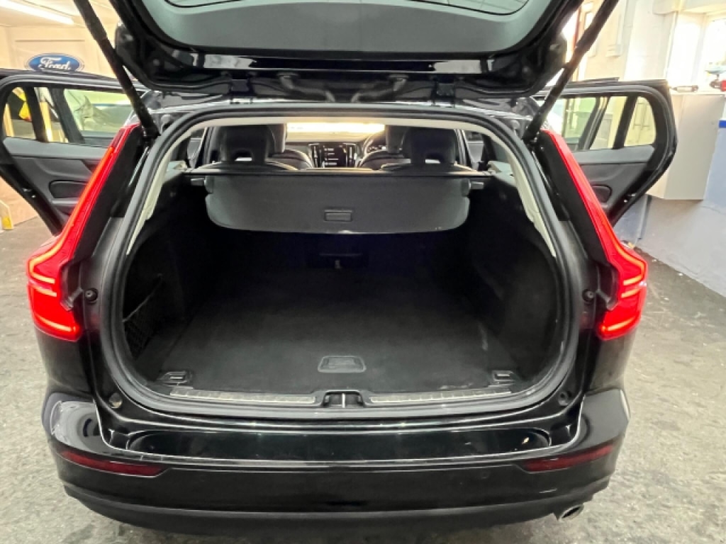 Used Volvo V60 2020 for sale - 76935474: Photo 28