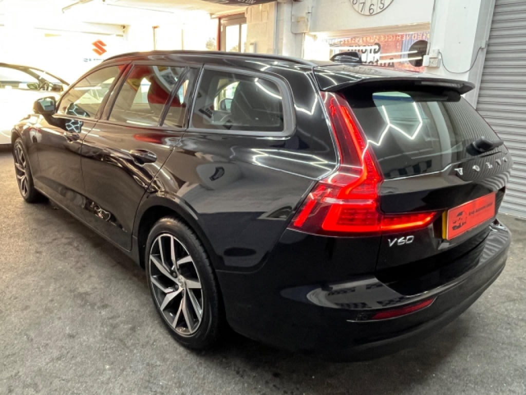 Used Volvo V60 2020 for sale - 76935474: Photo 5