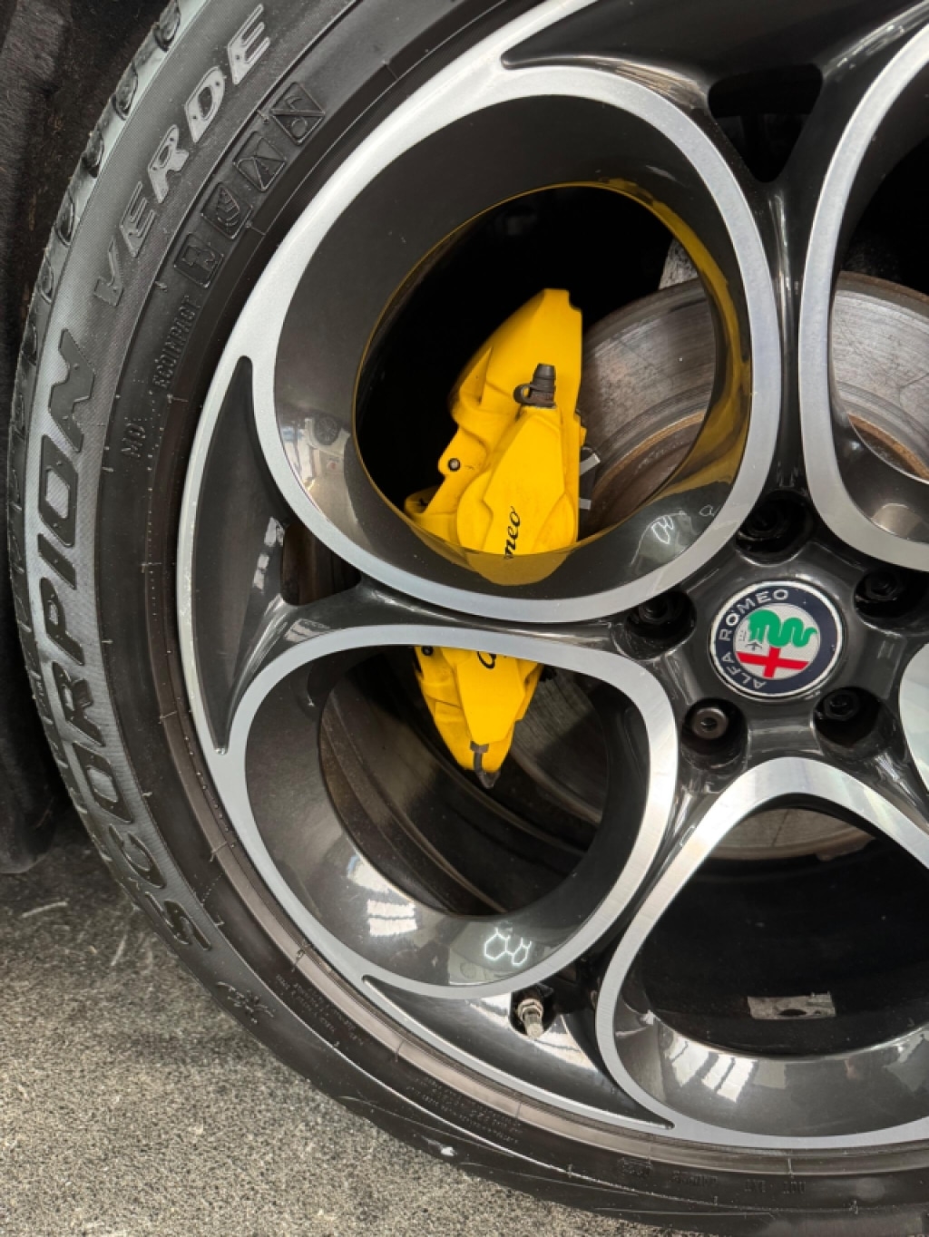 Used Alfa Romeo Stelvio 2019 for sale - 77690244: Photo 25