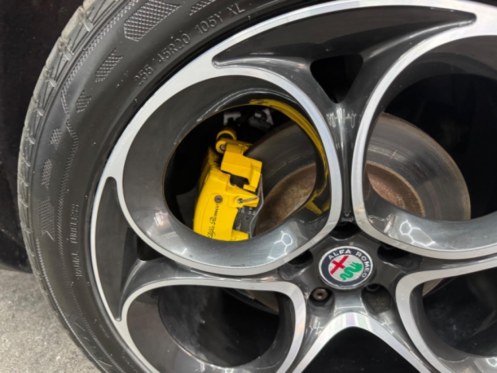 Used Alfa Romeo Stelvio 2019 for sale - 77690244: Photo 27