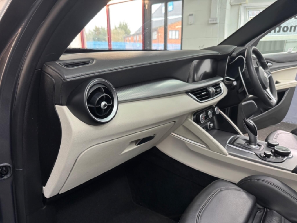 Used Alfa Romeo Stelvio 2019 for sale - 77690244: Photo 49
