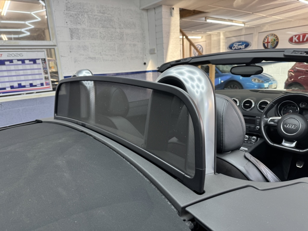 Used Audi TT 2011 for sale - 77731174: Photo 10