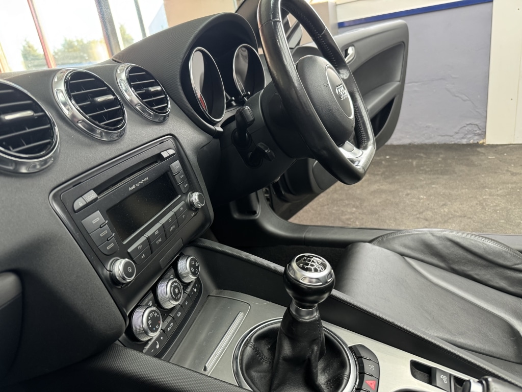 Used Audi TT 2011 for sale - 77731174: Photo 19